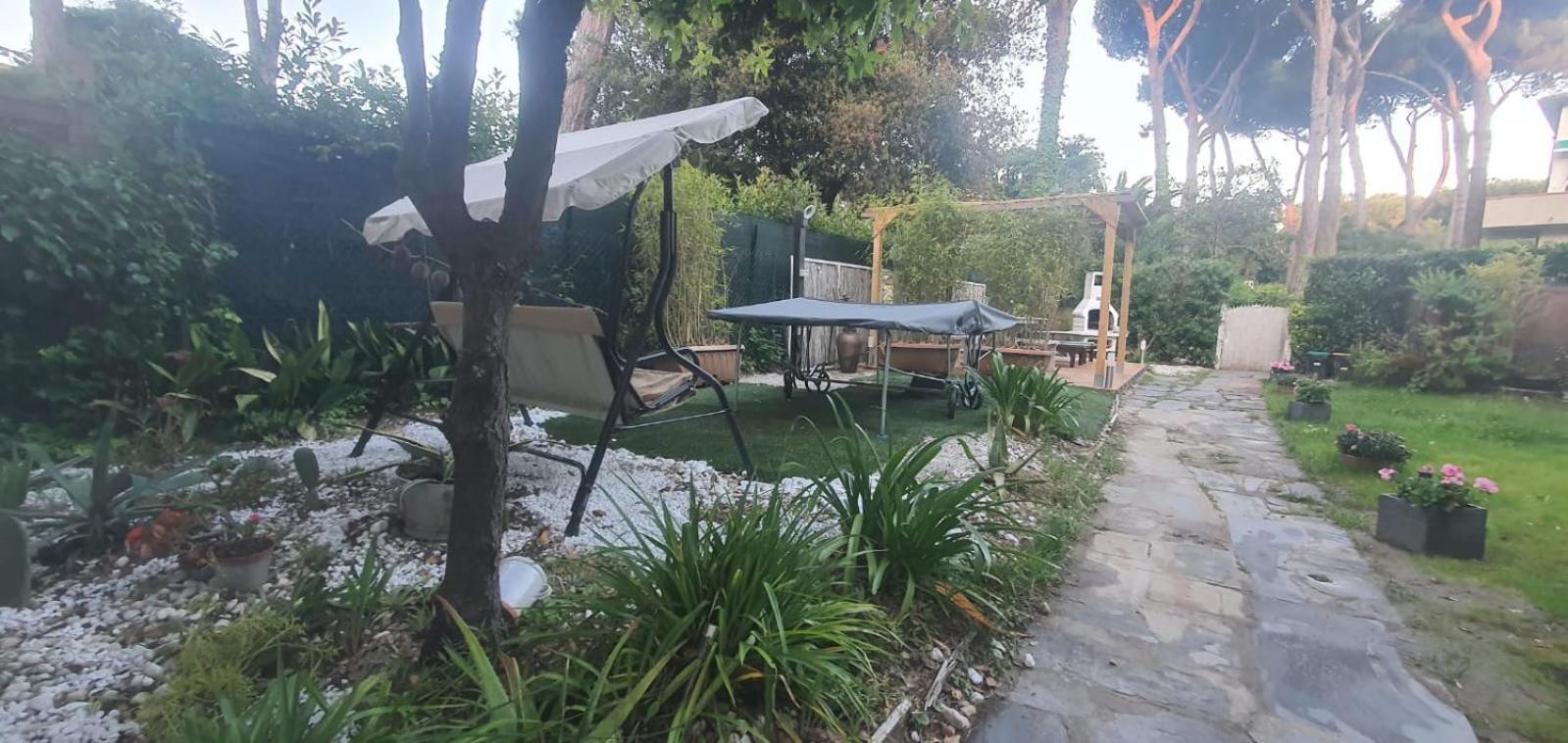 Domusauroom, Relax Nel Cuore Della Versilia - Pet Friendly Виареджо Экстерьер фото