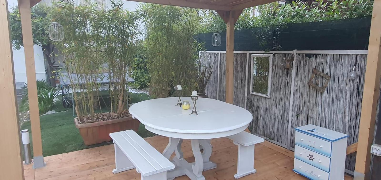 Domusauroom, Relax Nel Cuore Della Versilia - Pet Friendly Виареджо Экстерьер фото